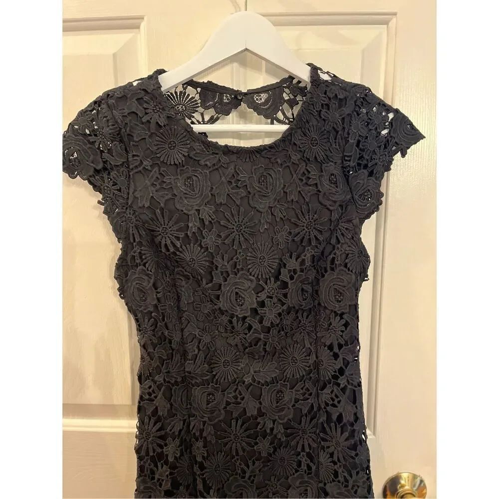 Lulus Black Lace Open Back Party Cocktail Dress sz S EUC